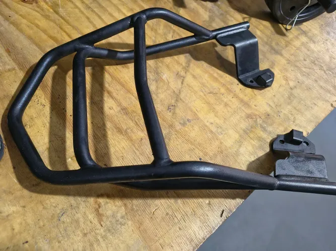 Bagageiro Suporte baú moto neo 125 Yamaha