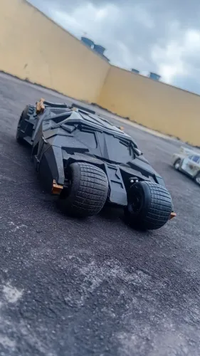 Batmovel com boneco