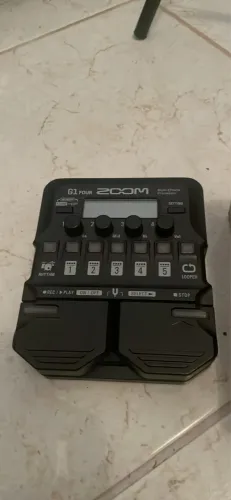Zoom g1 four