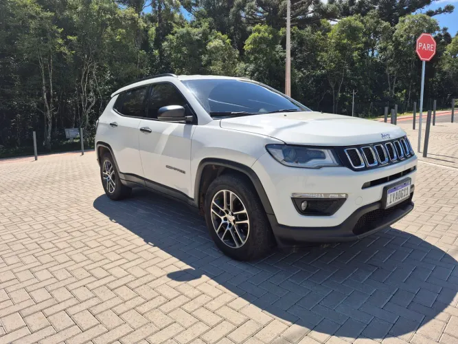 Jeep Compass Sport 2.0 4X2 Flex 16V Aut. 2017