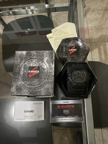 Relógio Casio G-Shock DW-5900BB-1DR