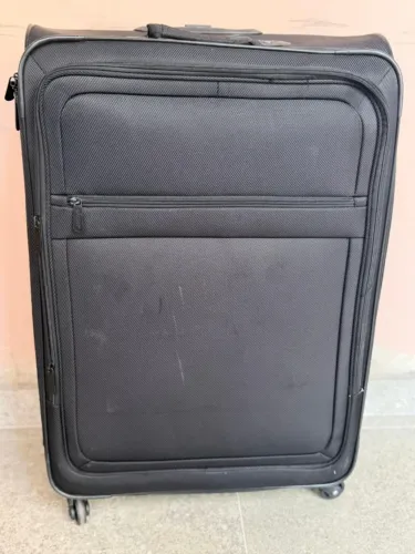 MALA DE VIAGEM PRETA (TAMANHO G)