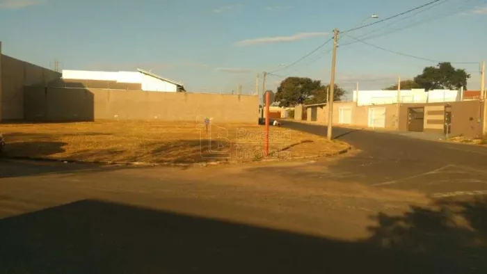 Venda de Terreno / Residencial na cidade de Araraquara