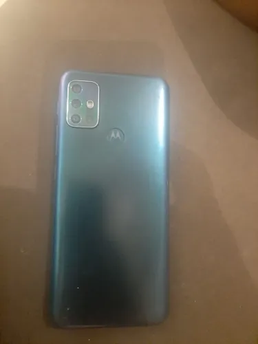 Moto G20 apenas trinco na tela mais não interfere em nada aceito troca 