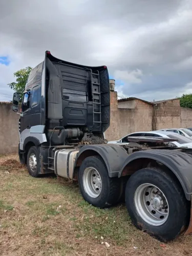 Sinotruk A7 460