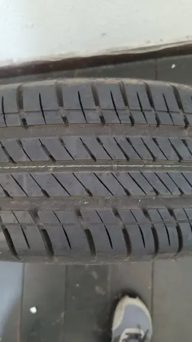 Pneu Goodyear aro 14 novo $ 250