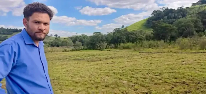 Imóvel para venda com 10000 metros quadrados em Centro - São João da Mata - MG