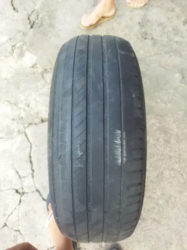 Pneu aro 15
