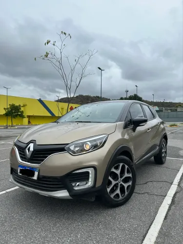 Renault Captur Intense 1.3 TB 16V Flex 5P AUT 2022