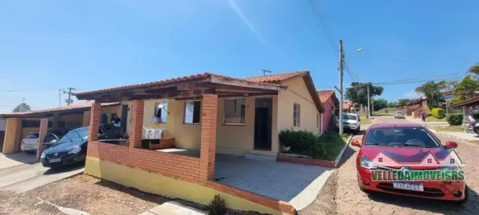 Velleda oferece espetacular casa de 2 dormitórios em condomínio no Tarumã, Viamão