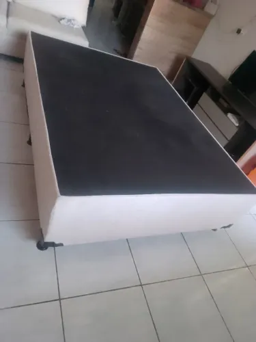 Base de casal por 240 Entrego