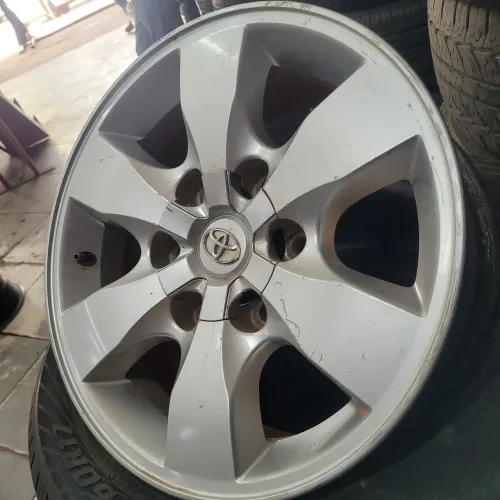 Rodas  da Toyota Hilux  Aro 16