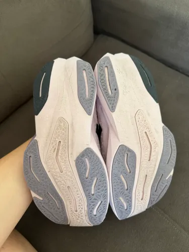 New balance rebel v4