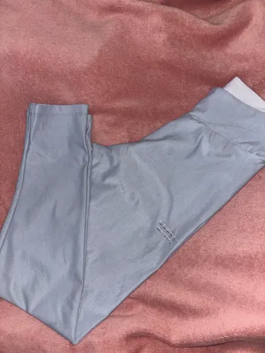 legging de academia colcci