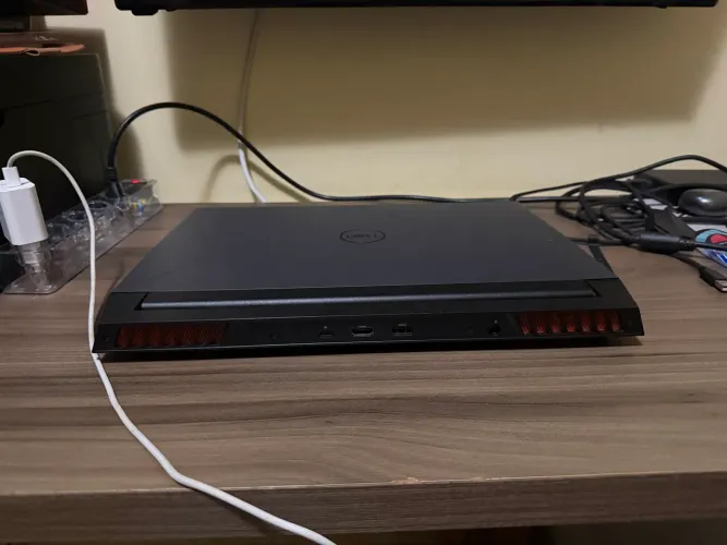 DELL G15 5530