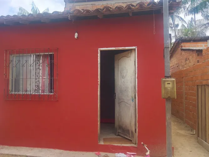 Vendo casa bemm localizada bairro novo estrela