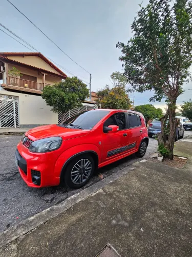 Fiat Uno Sporting 1.4 EVO Fire Flex 8V 4P 2016