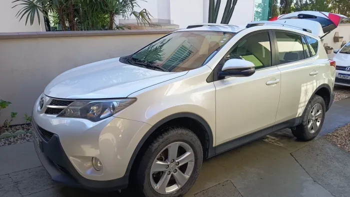 Toyota RAV4 2.0 4X2 16V Aut. 2013