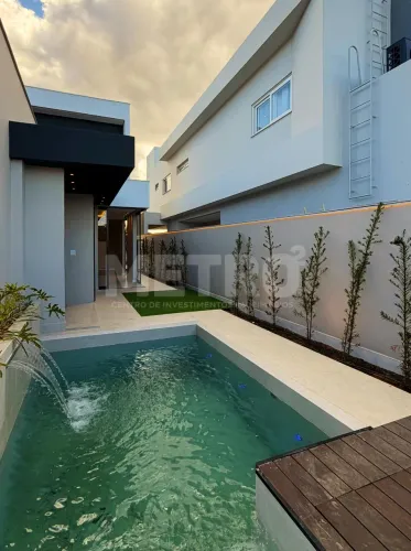 Casa à venda no Alphaville, 3 suítes com closet, piscina, gourmet, Petrolina
