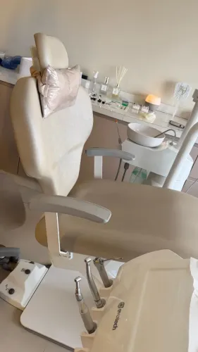 Cadeira Odontológica pouco uso 8.500
