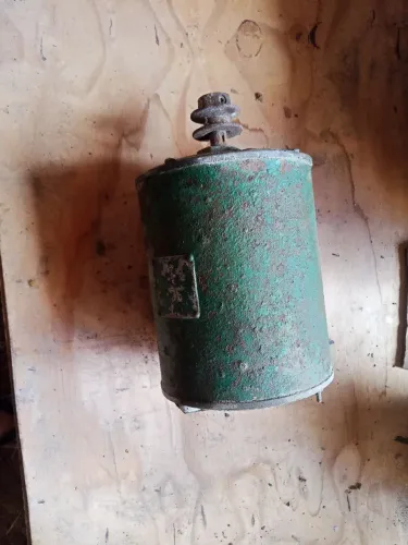 Motor trifásico de 1.5 em perfeito estado 