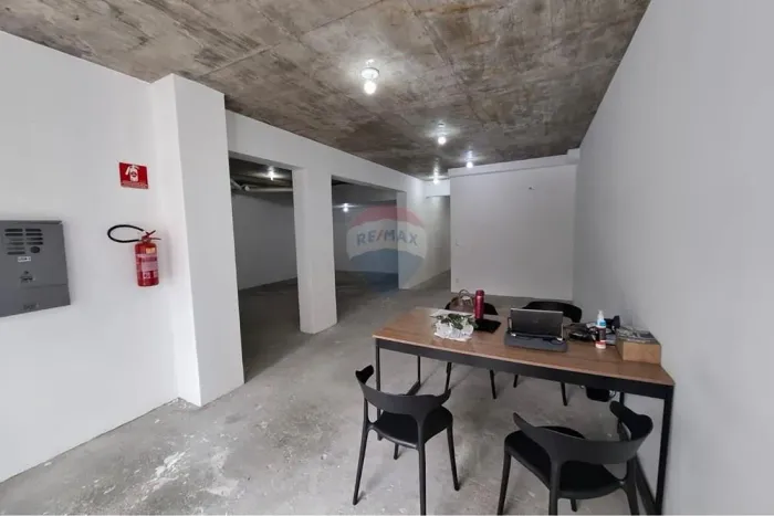 Loja Nova para Locação em Mirandópolis  112 m² | 750m do Metrô Praça da Árvore