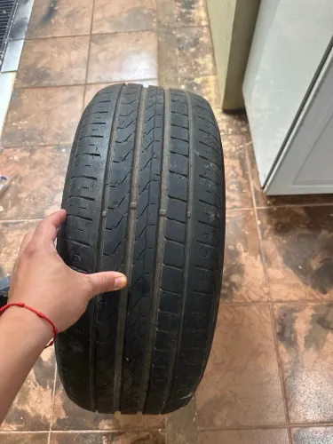 Pneu 215/50 R17 bom para step ou rodar