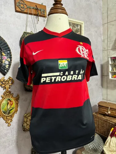 Camisa esportiva do Flamengo