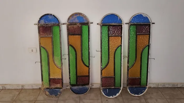 Venda de janela vitrô usada, tamanho 120x32, 1 unidade disponível