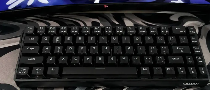Teclado Mecânico com Fio Ajazz NK68 V2 Preto