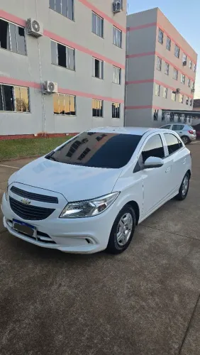 Chevrolet Onix JOY Hatch 1.0 8V Flex Mec. 4P 2018