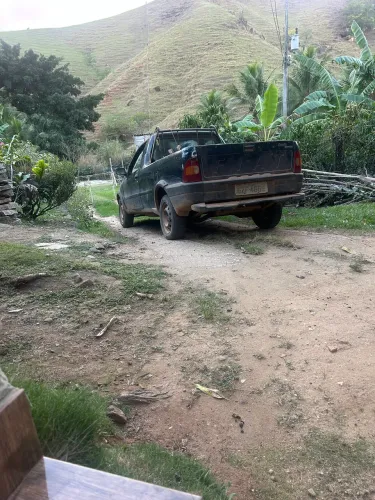Fiat Strada Working 1.5 MPI 8V CE (álcool) 2001