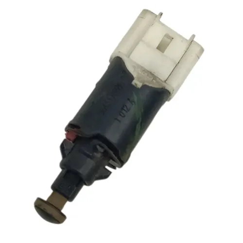 Sensor interruptor pedal freio citroen xsara 2012