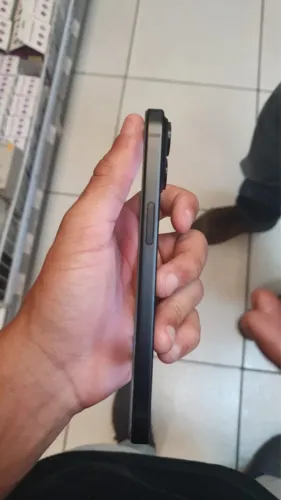 iPhone 15 128gb novo