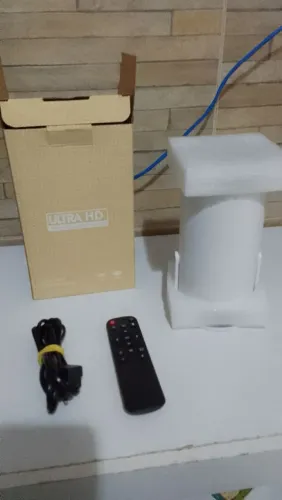 Projetor Ultra HD Novo
