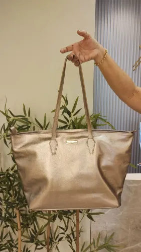 Vendo Bolsa Prata Velho Nova de Couro Legítimo da Marca Costamce