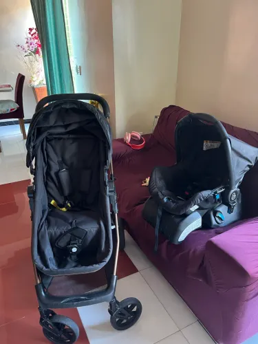 CARRINHO DE BEBÊ