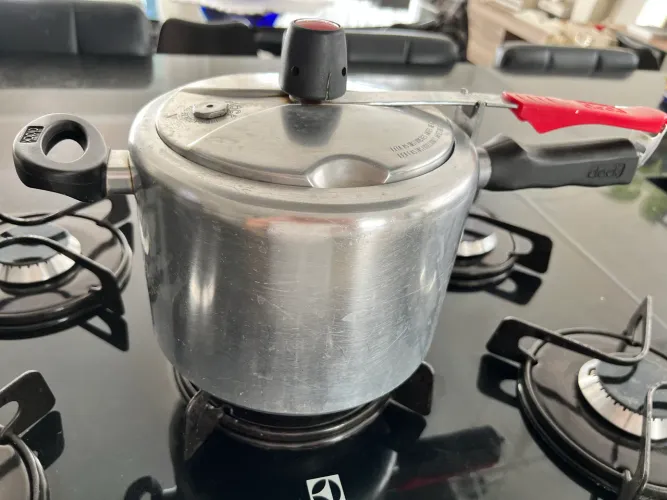 Panela pressão clock 4,5 l