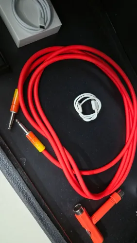 Cab de Guitarra Limitado Fender