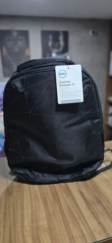Mochila Dell Essential, Para Notebook 15.6p, Design Anti-Furto, Resistente A Água<br>