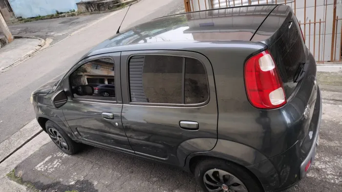 Fiat Uno Vivace/rua 1.0 EVO Fire Flex 8V 5P 2012