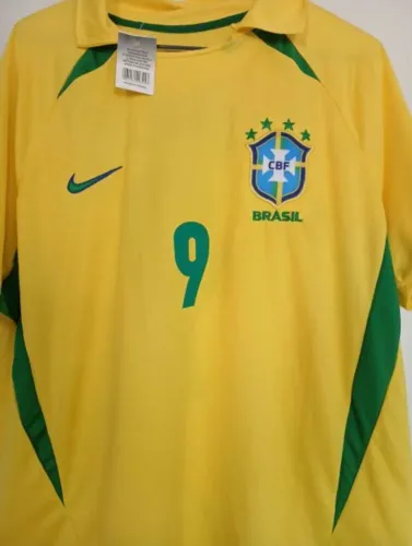 Camisa retrô da seleção brasileira