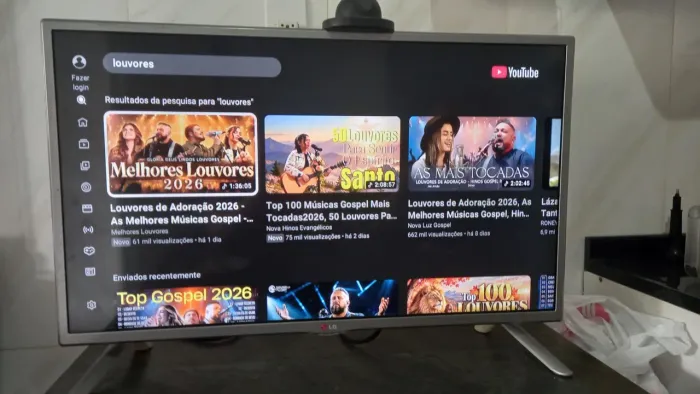 Vendo uma tv lg 32 polegadas smart funcionando perfeitamente