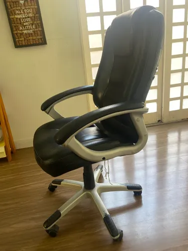 Cadeira de Escritório Executiva