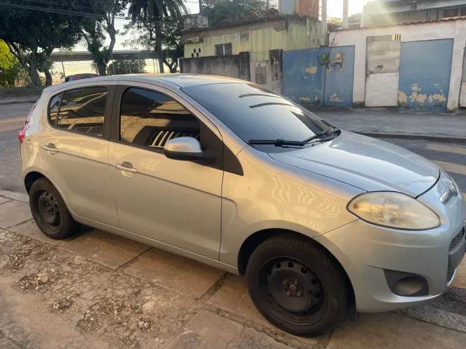 Fiat Palio Essence 1.6 Flex 16V 5P 2013