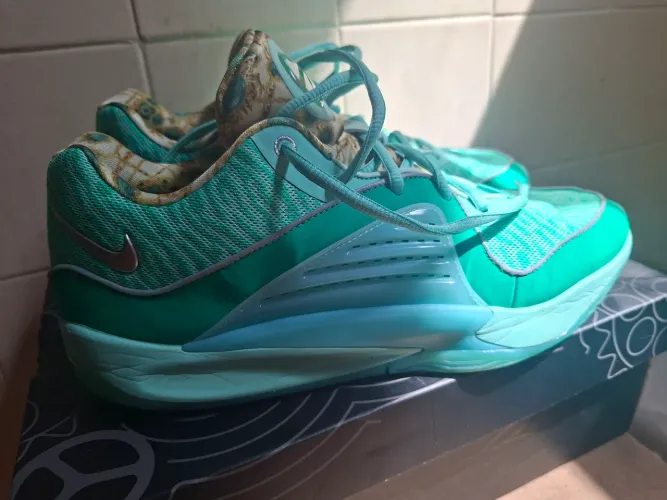 NIKE KD 16 WANDA tam 43.( 9.9/10)