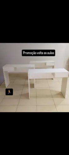 Escrivaninha pronta entrega