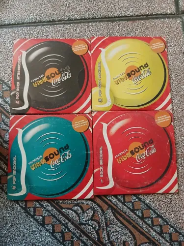 Lote 4 Mini CDs Coca-Cola Vibesound (Anos 2000) - Relíquia / Colecionador
