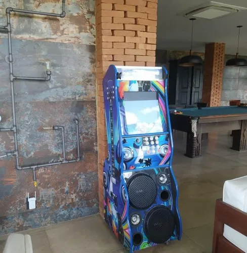 Locação de Karaoke e Pula Pula Itaipava