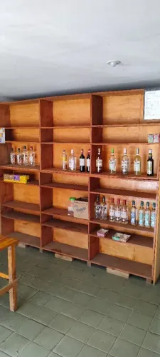 Estante Expositor de Madeira 